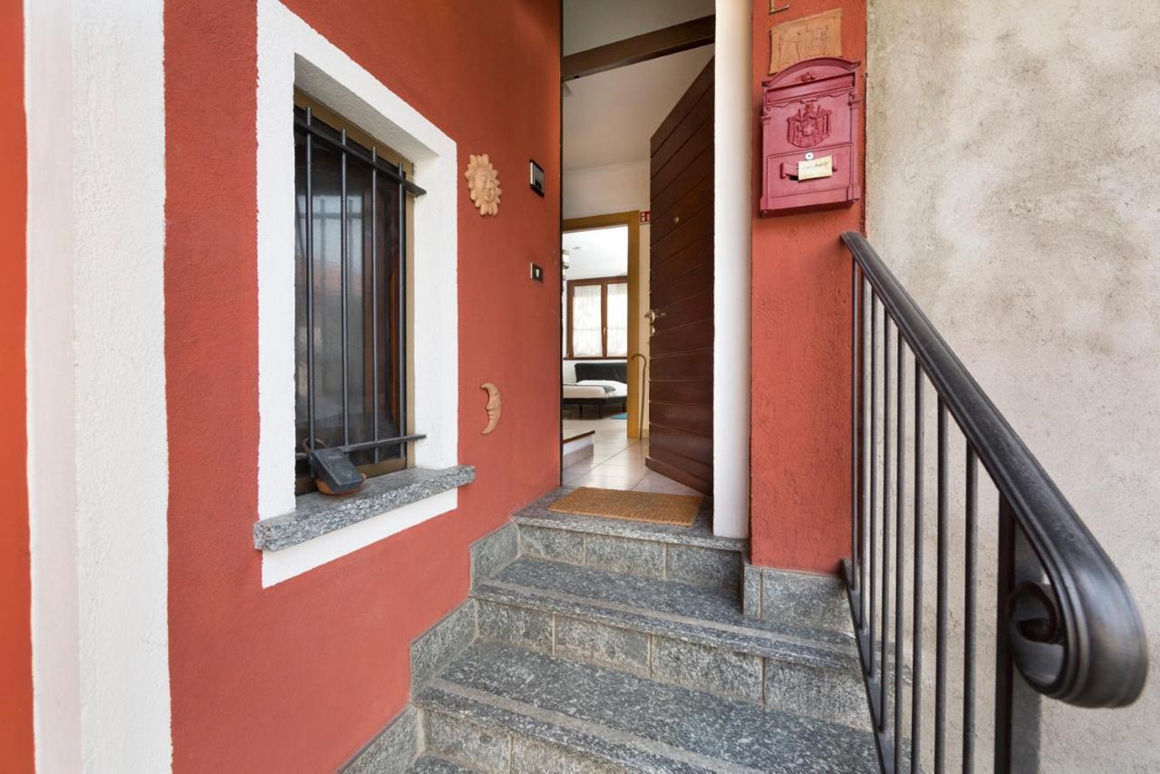 Casa Nel Rustico Foresteria Lombarda Hotell Misinto Exteriör bild